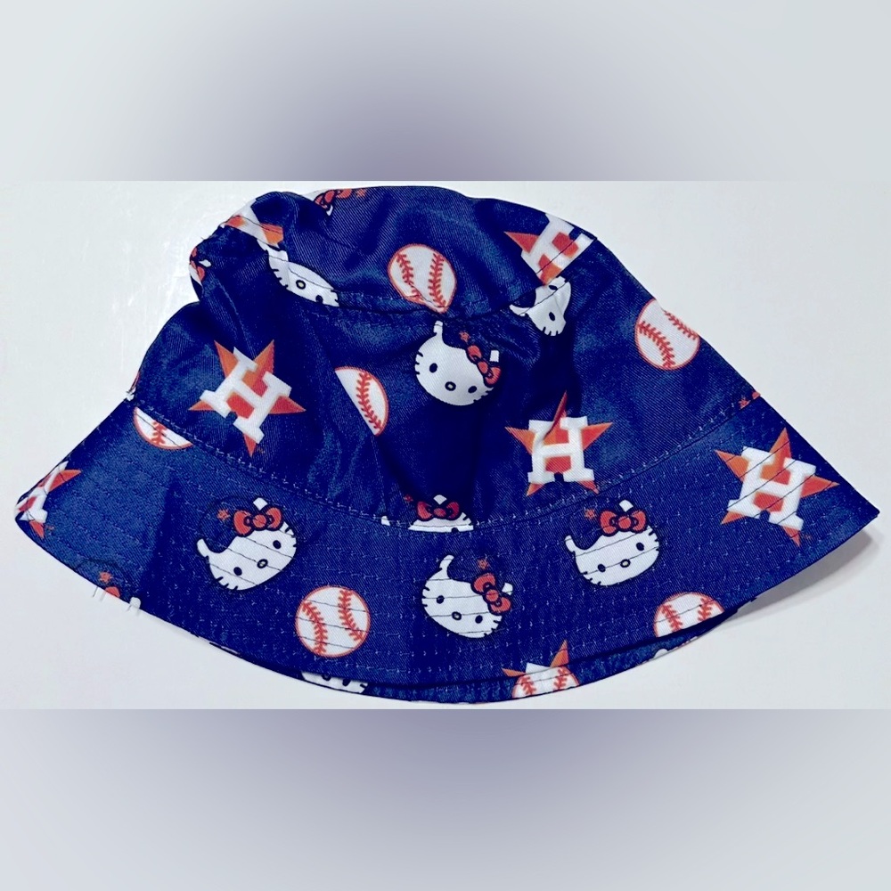 Hello kitty bucket hat